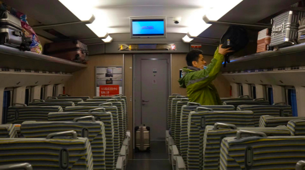 图说：孤独的逆行侠 图片来源于网络