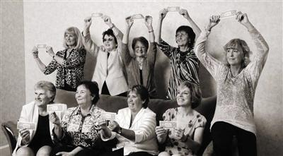 50年前，9位创始人签下了1美元合约。