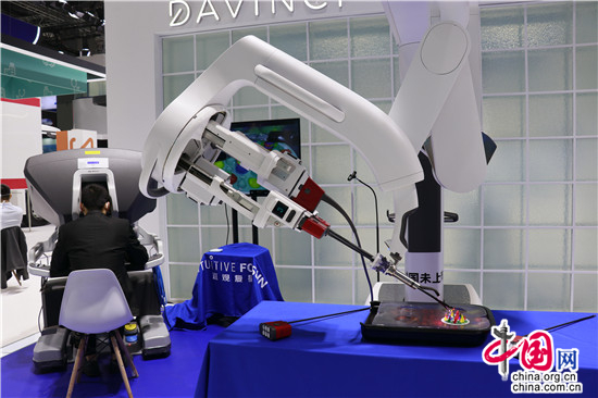 达芬奇SP手术系统。中国网记者 彭瑶 摄