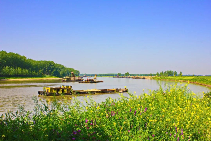 安徽阜南县淮河湾。新华网发（张志品 摄）