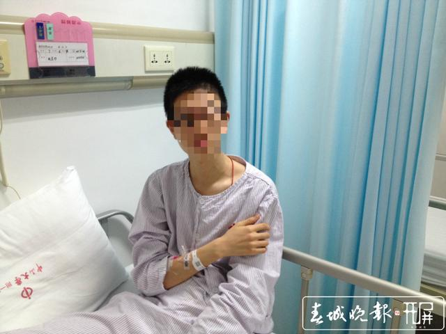  在中山大学附属第一医院住院的小昊