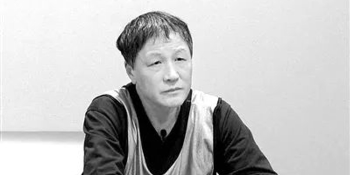 延吉原副市长金京日收受商业银行股份 售卖喝不完的茅台五粮液