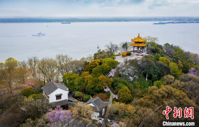 资料图：燕子矶公园。　栖霞区供图 摄