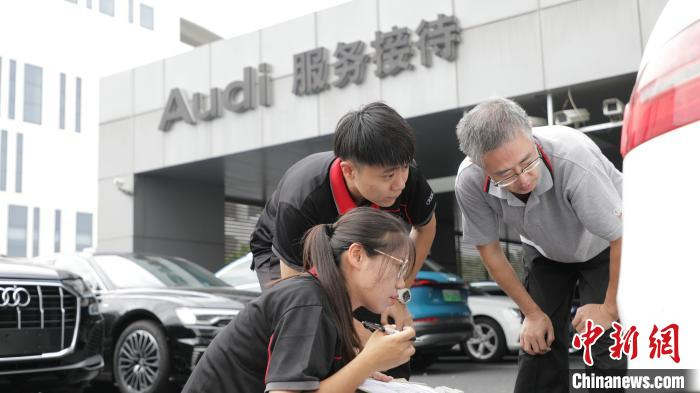 上海职业教育致力打造中高职贯通、中本贯通高水平专业。上海市教委供图