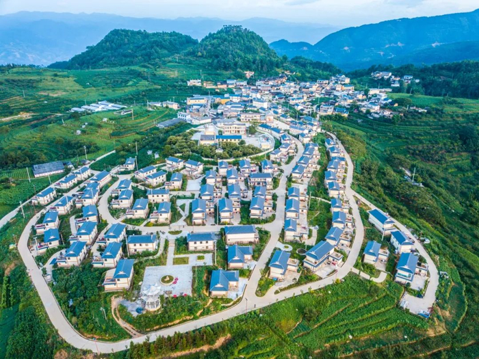 保山市施甸县摆榔乡尖山村里关古茶彝寨 施甸县委宣传部供图