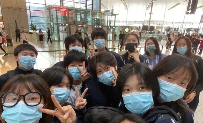 米杨的小队员们