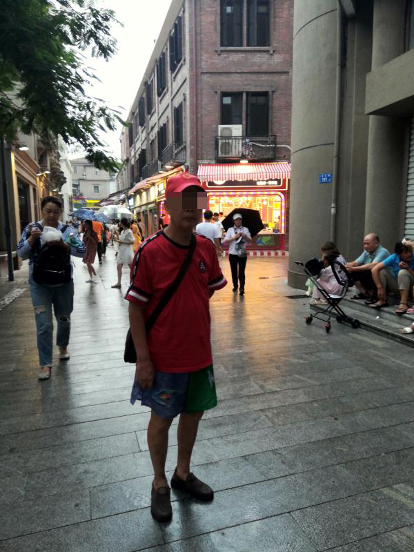 △买彩票中奖1195万元的郭贻灿老人 