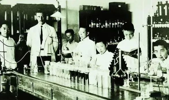 广生油厂化验室