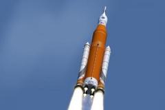 西媒：地球引力竟捕获54年前探月火箭助推器
