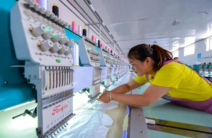 图片来源：新华社