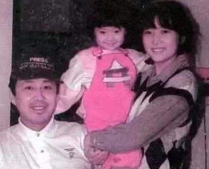 陈道明的神仙眷侣杜宪，你以为是深情至极，其实背后“隐藏”秘密|杜宪|陈道明|中戏|舅舅|感情_新浪新闻