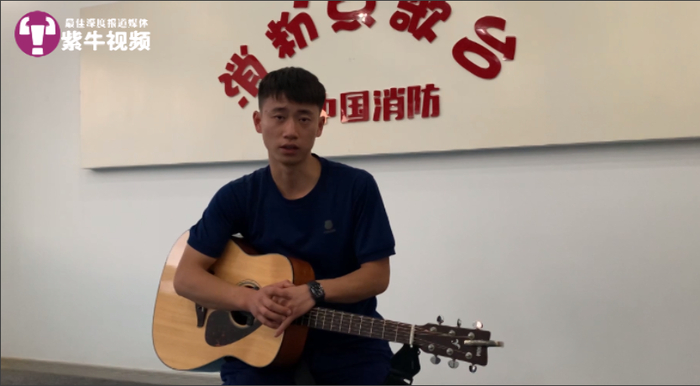 王启杨加入消粉点歌台