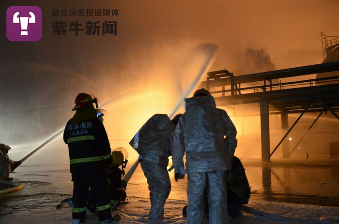 王启杨在火灾救援现场