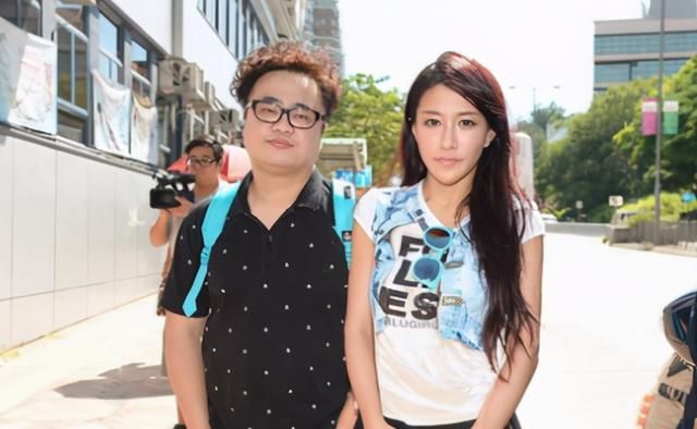 女星张暖雅17张照片外泄,哭诉经纪人验胸,丈夫：没人能这么做_新浪新闻