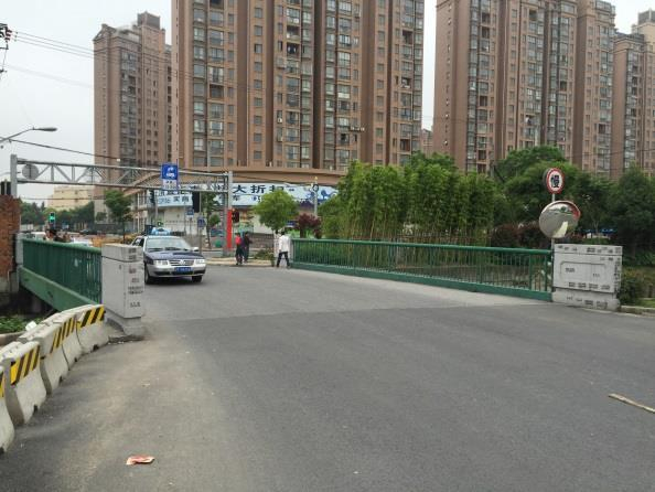 图说：改建前的临时桥。杨浦建交委供图