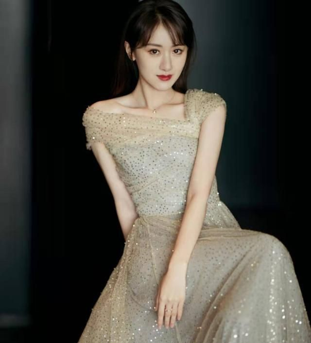 心酸又无奈!曝袁冰妍为和欢瑞缓和关系,主动让步分约比例