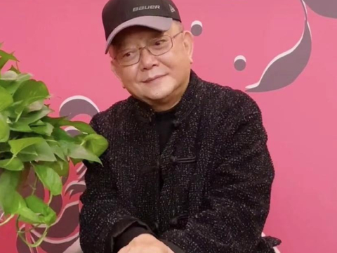 王刚回应身家十亿传闻!曾传坐拥北京四合院,真相曝光被指太谦虚_新浪新闻