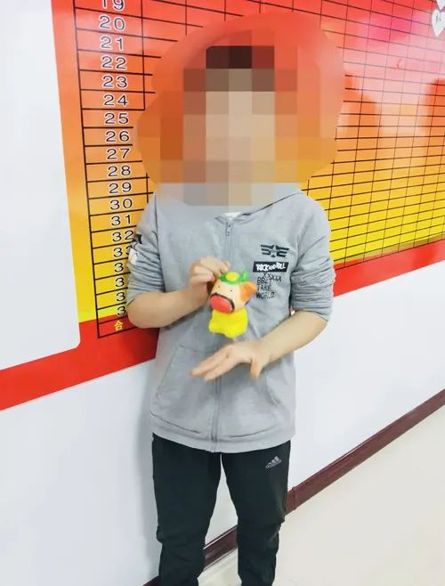 　吴女士儿子生前照片