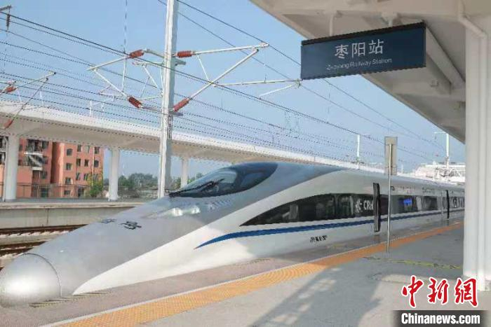 图为汉十高铁枣阳车站 尹朝旭 摄