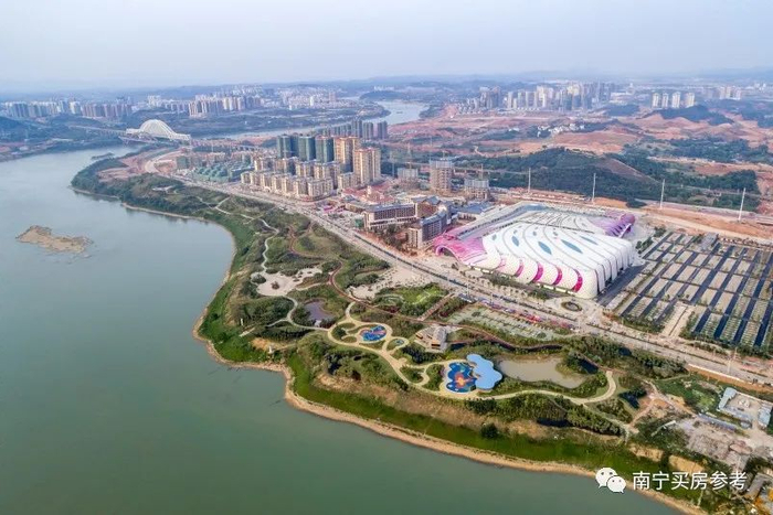 ▲2017年，五象新区的文旅项目万达茂已建设完成。南宁晚报 段柳健摄