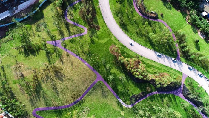 重庆两江协同创新沿湖步道。冉雨琳 摄