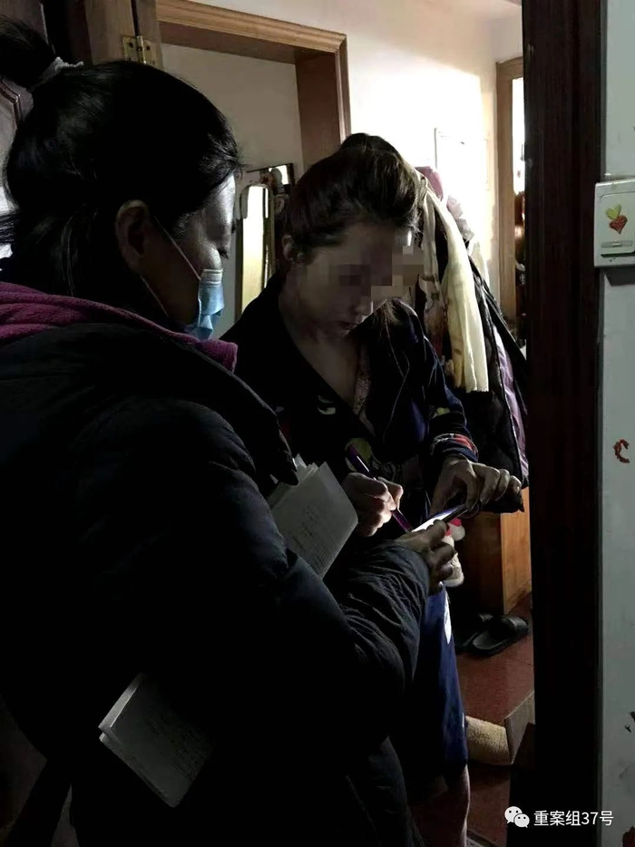 ▲望湖社区党委书记袁岐。受访者供图