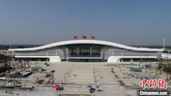     合安高铁肥西站房工程项目进入收尾阶段。　张飞　摄