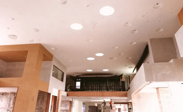 南、北区综合大楼已进入室内外装修扫尾阶段 图：梁平微发布