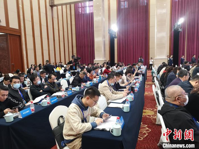  交流会现场。　张煜欢 摄