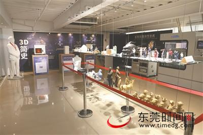 ▲力嘉环保包装产业园3D打印展厅 全媒体记者 郑志波 摄