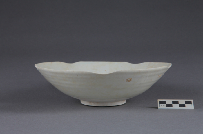 遗址出土的宋代瓷碗 重庆市文化遗产研究院供图