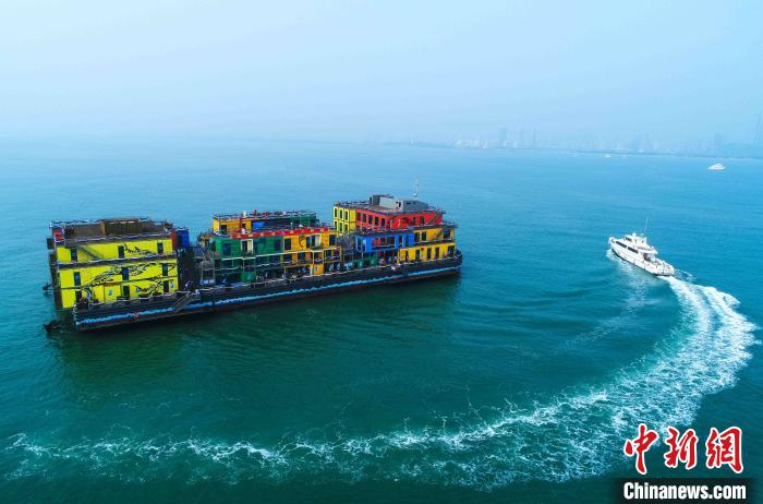     图为中国最大海洋牧场多功能配套平台“海上牧歌”。日照海洋局供图