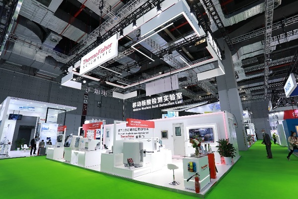 图说：赛默飞展台
