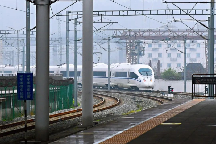 动车列车（资料图） 邹乐 摄