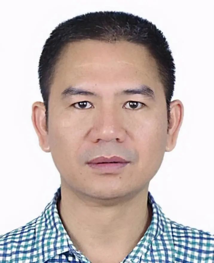 涉黑恶犯罪案件在逃人员李养圣。