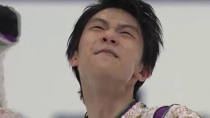 2015年NHK杯，羽生结弦演绎了一套完美的自由滑，得到216.07分……