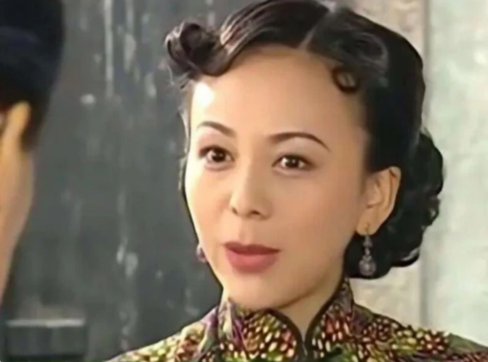 年纪轻轻就“被迫”演妈妈女演员王琳刘敏涛上榜,李小冉无辜躺枪
