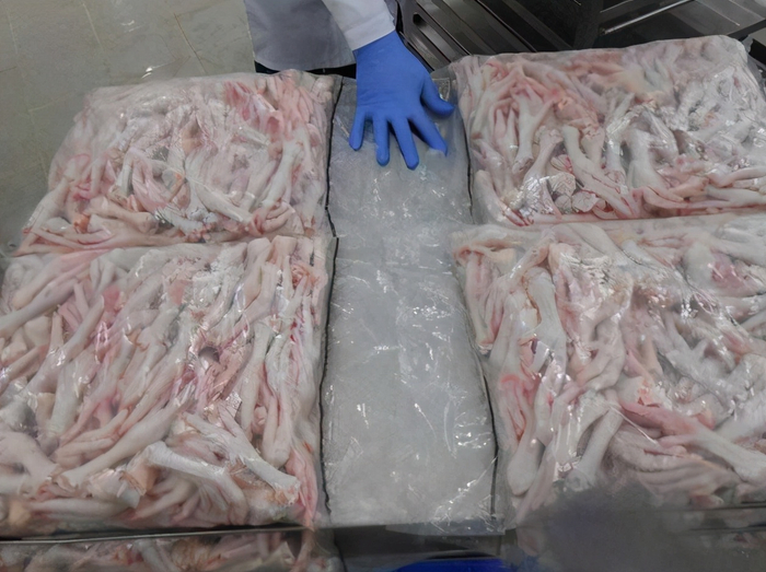 为啥超市冻鸡肉从不断货？价格还便宜？是放心肉吗？看完涨知识了