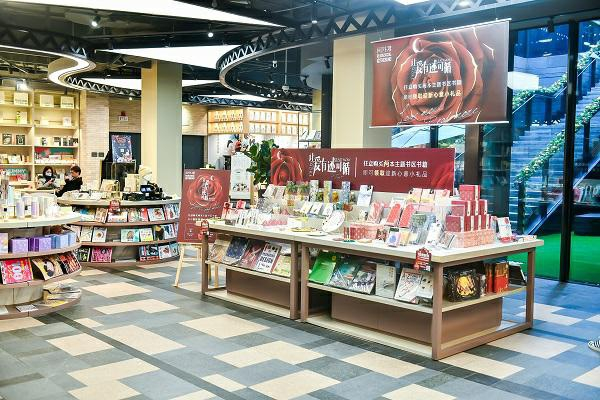 图说：阅外滩书店限时快闪 来源/采访对象供图（下同）