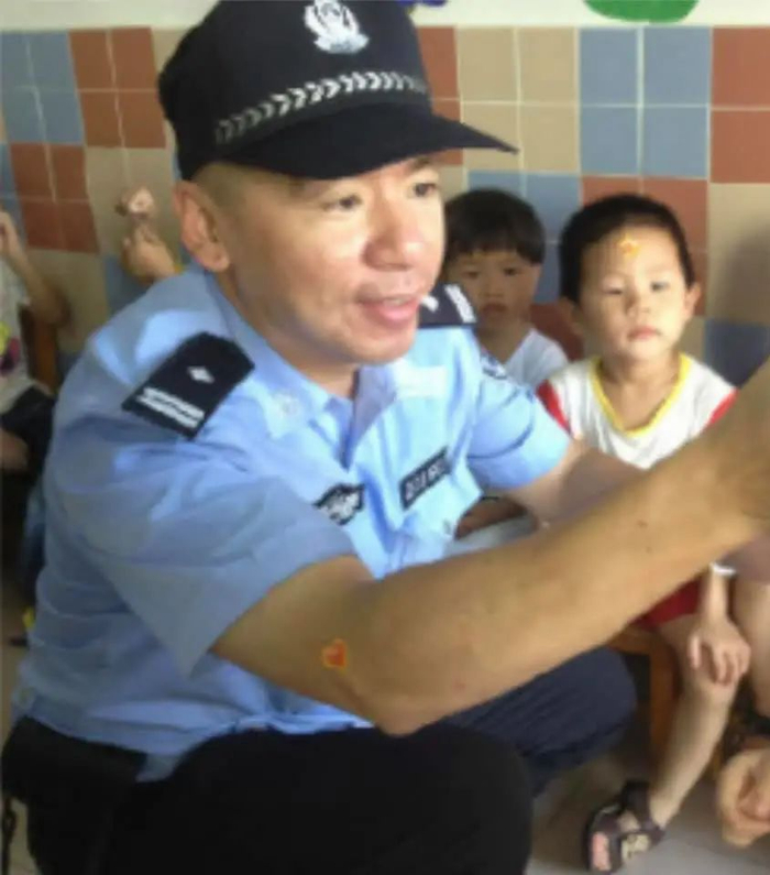 黄元雄警官（资料图）