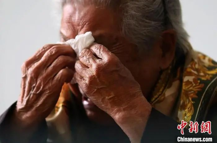 图为谢桂英。中新社记者 泱波 摄