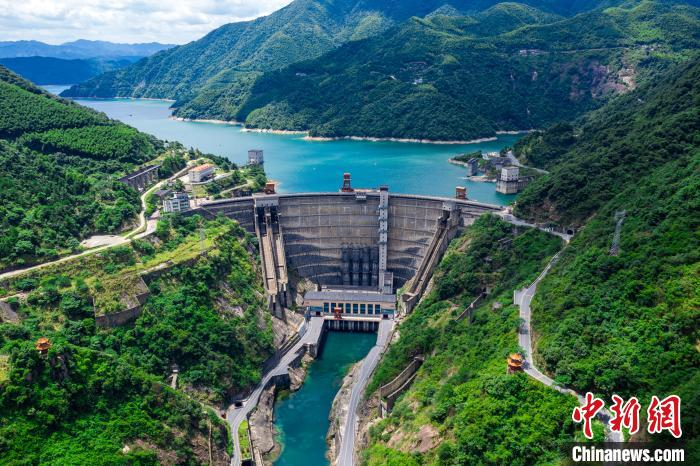 东江湖大坝。资兴市委宣传部供图