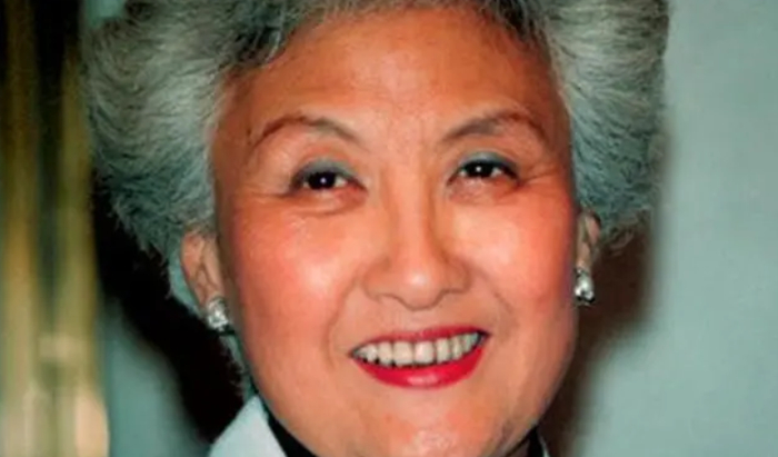 图说：黄宗英去世