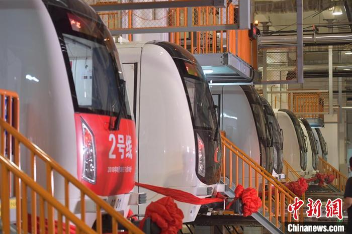 地铁列车整装待发。长春轨道交通集团供图