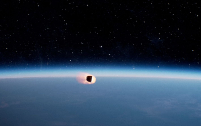 嫦娥五号返回器再入大气层（模拟图）。图/航天科技集团八院