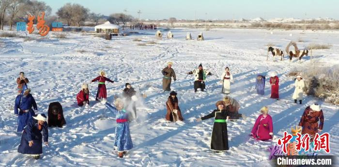     图为当日启幕仪式直播截图画面：锡林郭勒草原冬日雪景。　奥蓝　摄