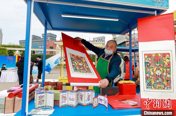 河北武强年画亮相深圳。河北省文旅厅 供图