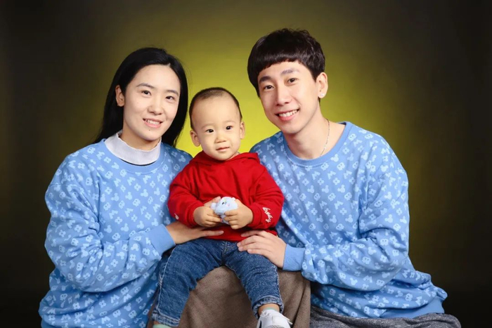 幸福恩爱的一家人