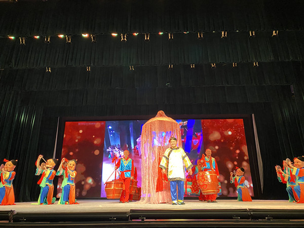 图说：浦东说书系列《嫁女歌》之二《三催桥》。（主办方供图　下同）