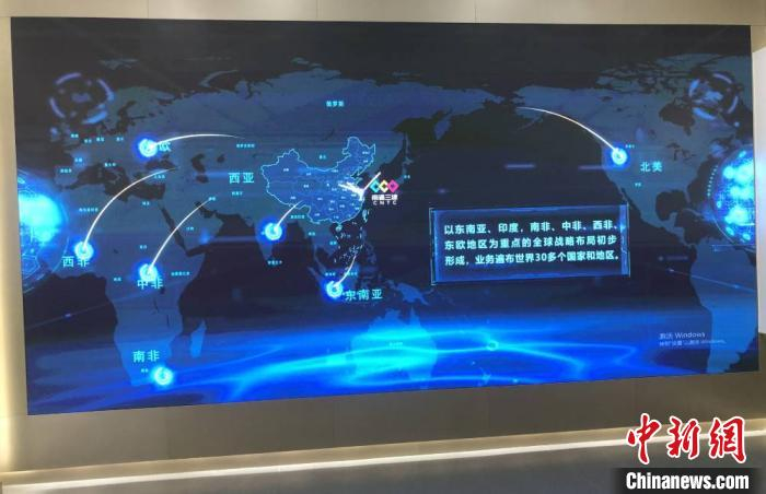 南通三建海外市场遍及30多个国家和地区。　于从文 摄